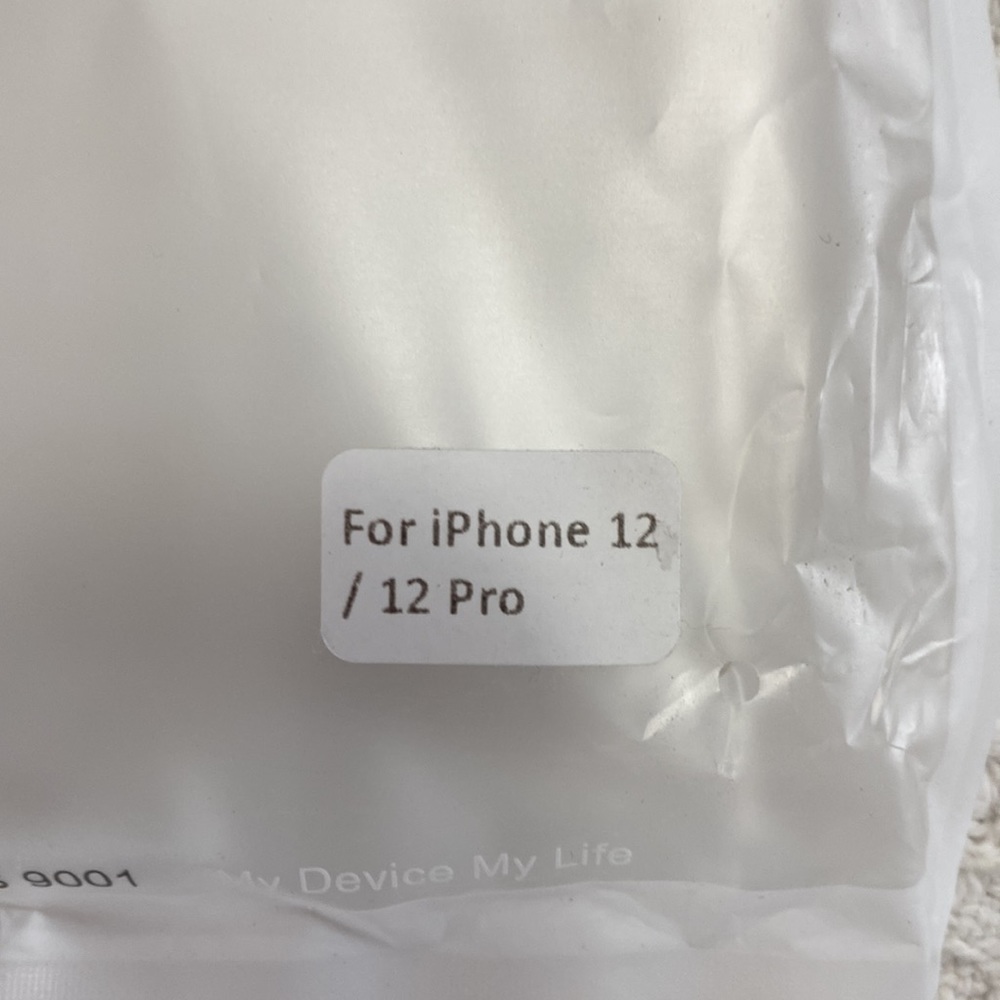 NEW Anime iPhone 12/iPhone 12 pro Phone Case - Picture 2 of 3